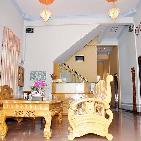 Royal Tulip Hotel Mandalay Esterno foto